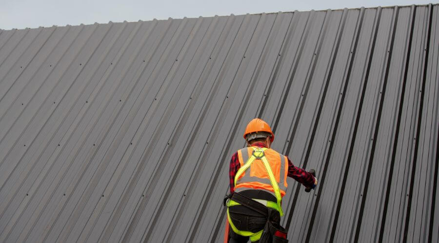 Professional metal roof installation services in Etoile, TX